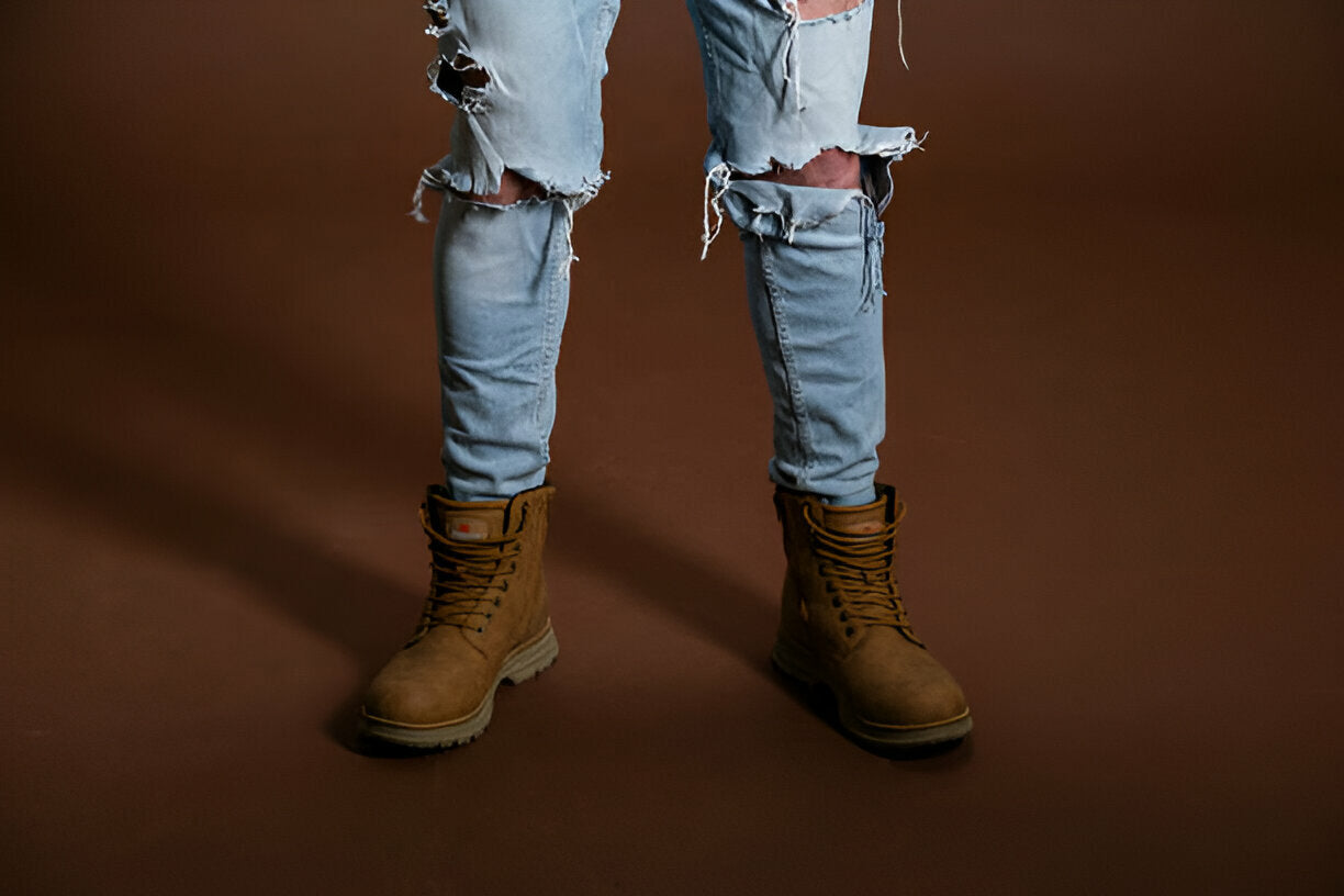 How to Wear Skinny Jeans with Boots