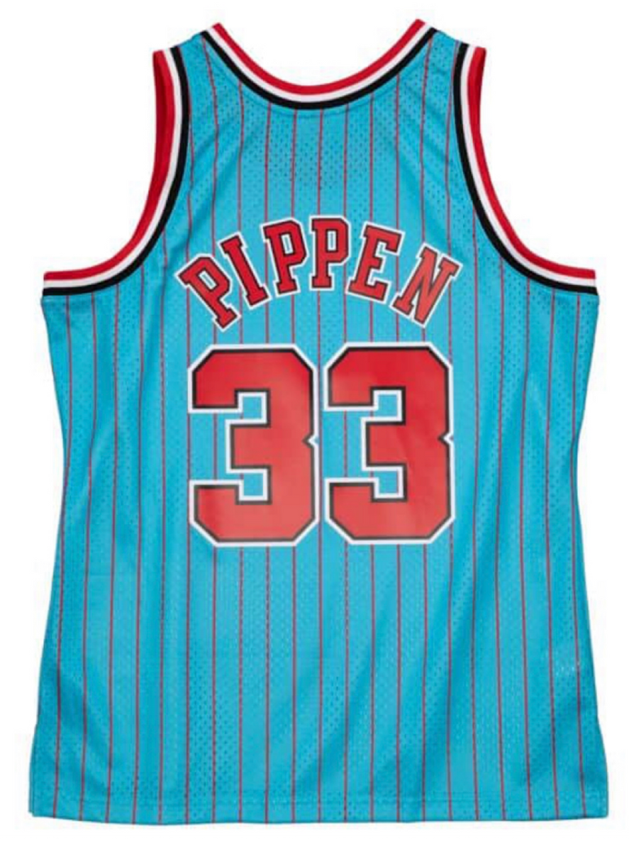 NBA Chicago Bulls Scottie Pippen #33 Lux Swingman Jersey Mitchell Ness  97-98 - Sinbad Sports Store